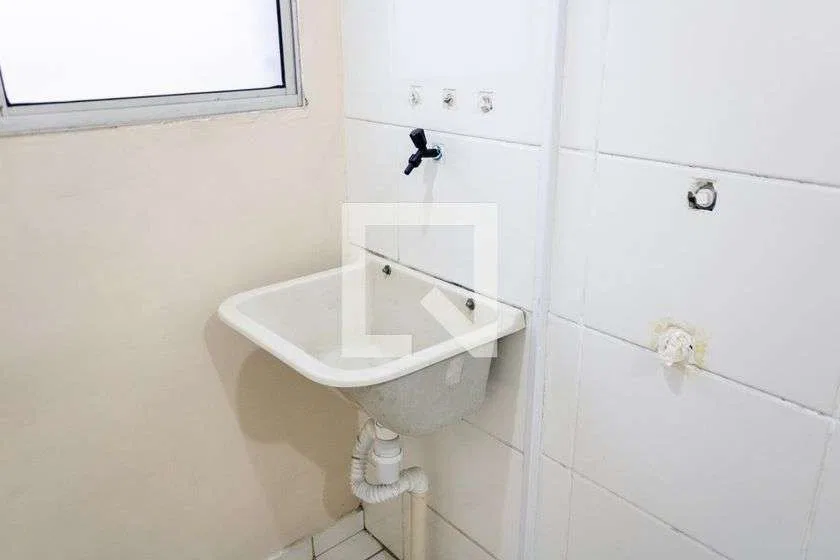 Apartamento de 2 quartos com cozinha separada e 50 m² — photo 12