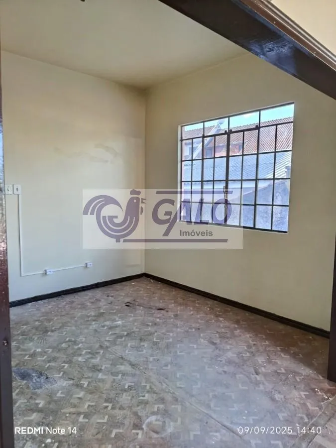 3-bedroom, 100 m² house in Curitiba — photo 3