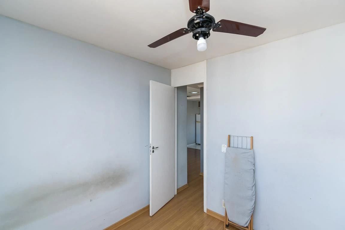 Apartamento amueblado con 2 dormitorios y balcón — photo 34