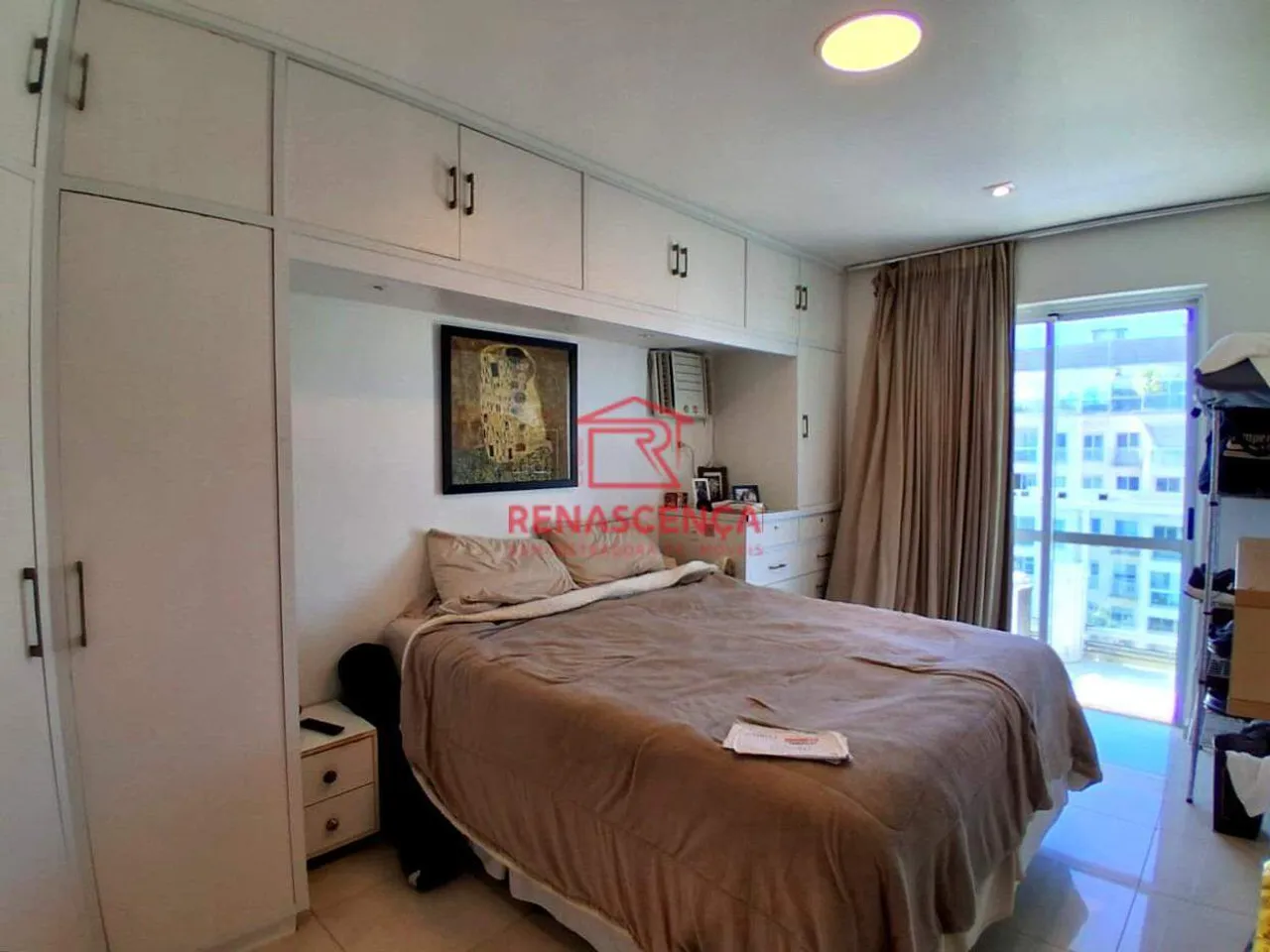 Duplex apartment with 3 bedrooms and 4 bathrooms — photo 12
