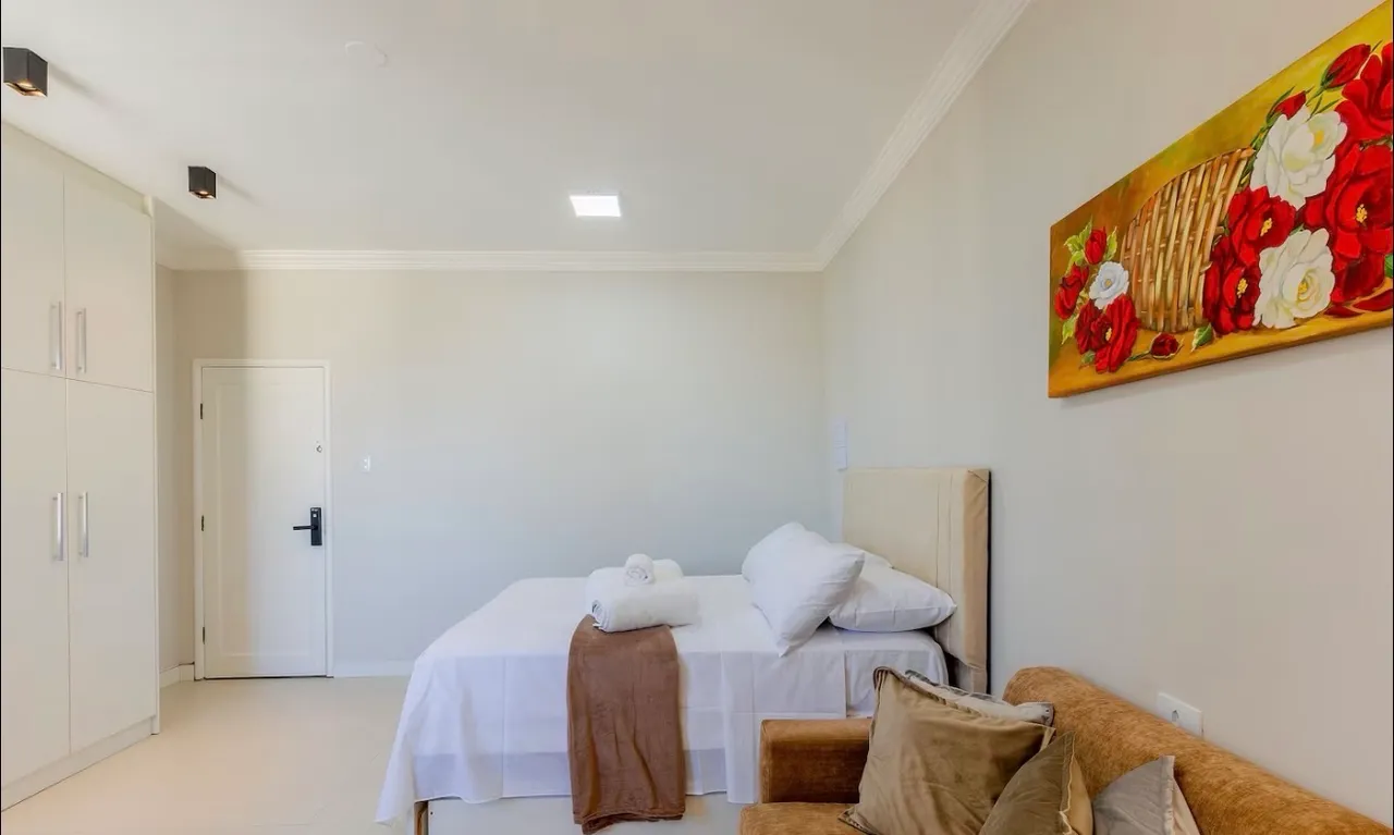 Furnished 1-bedroom apartment with a washing machine — photo 7