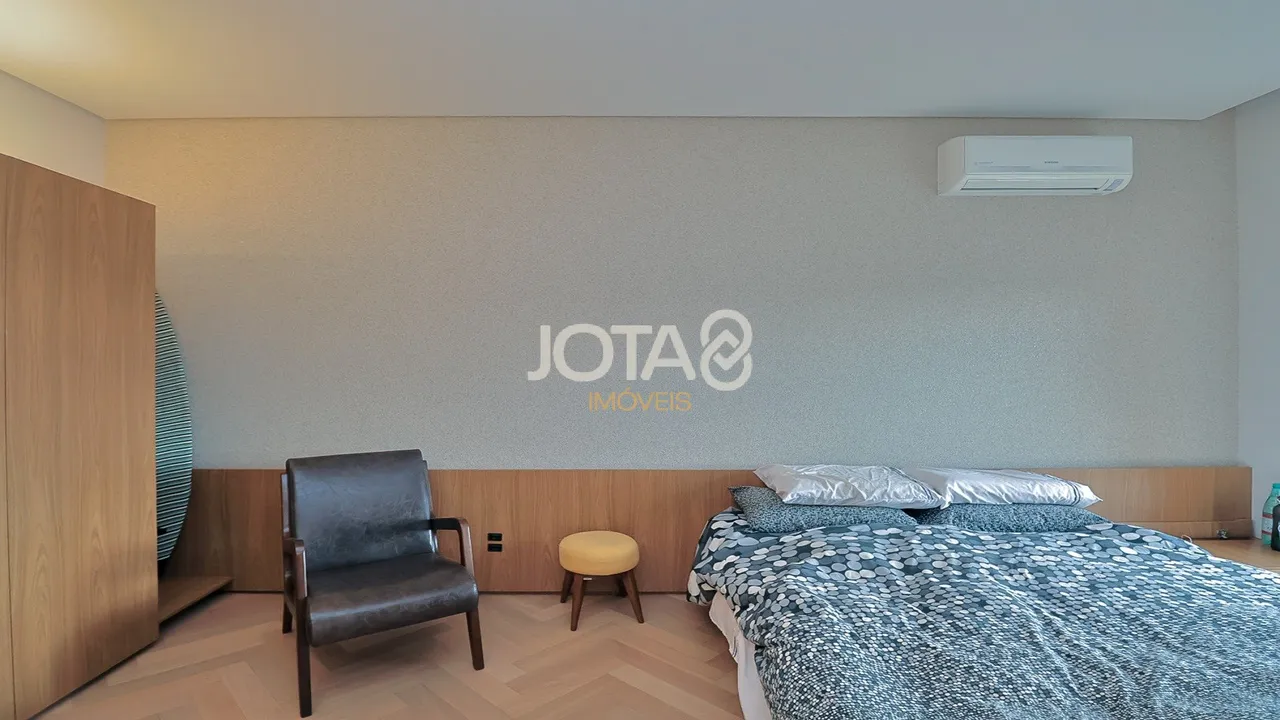 Duplex penthouse with 2 bedrooms and 231 m² rental — photo 19
