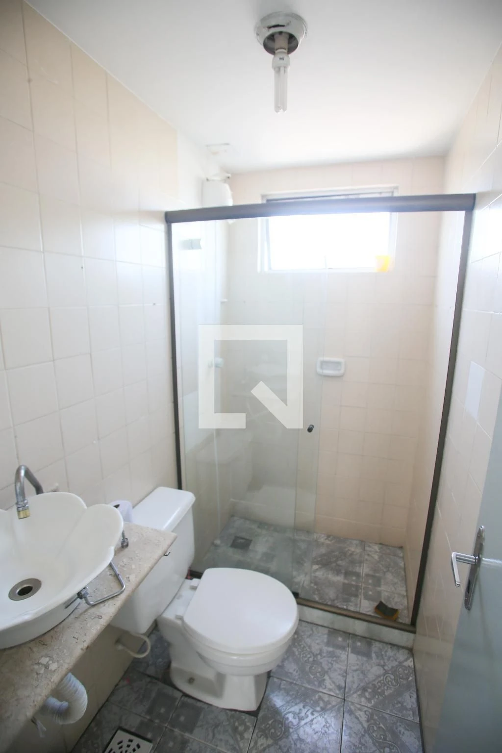 Rental apartment with 2 bedrooms and 1 bathroom — photo 8