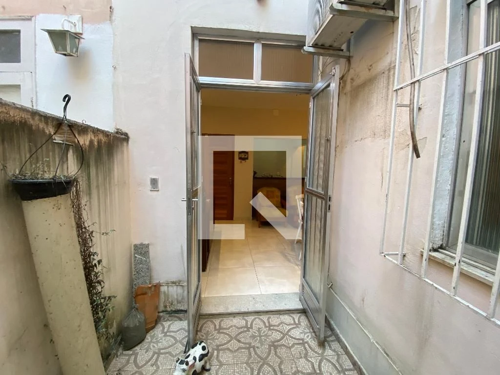 Washing machine in a one-bedroom apartment, 37 m² — photo 15