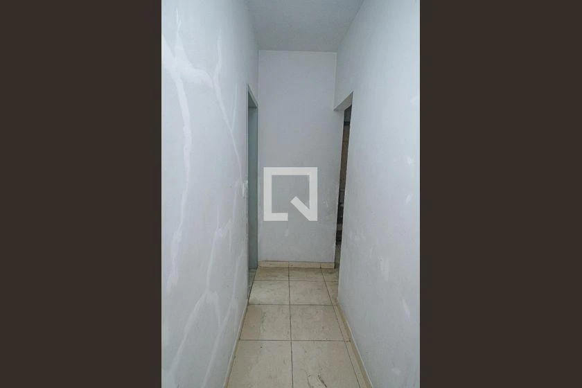 Rental apartment with 2 bedrooms and a balcony — photo 13