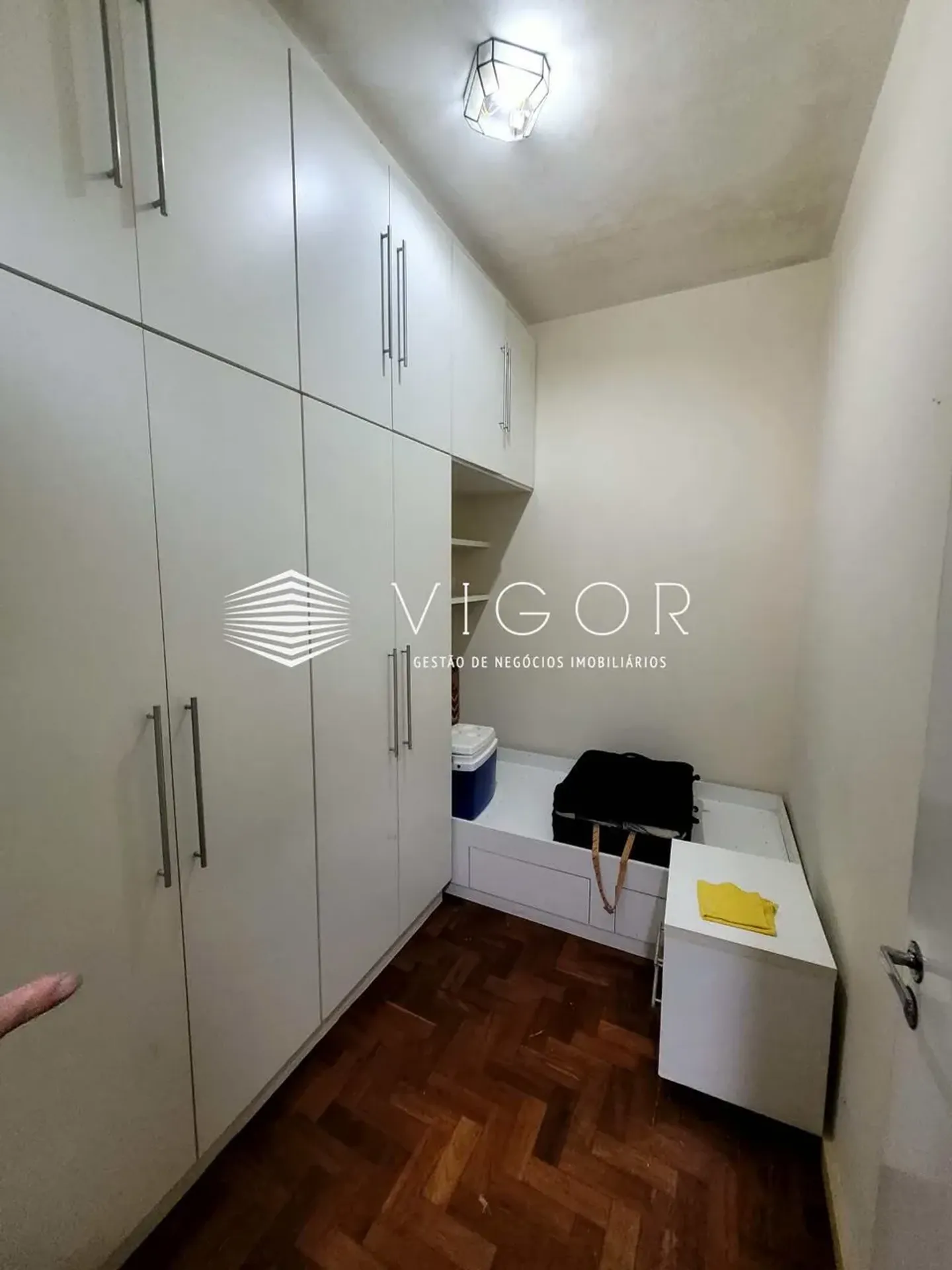 Furnished 347 m² apartment on the 2nd floor, 4 bedrooms — photo 25