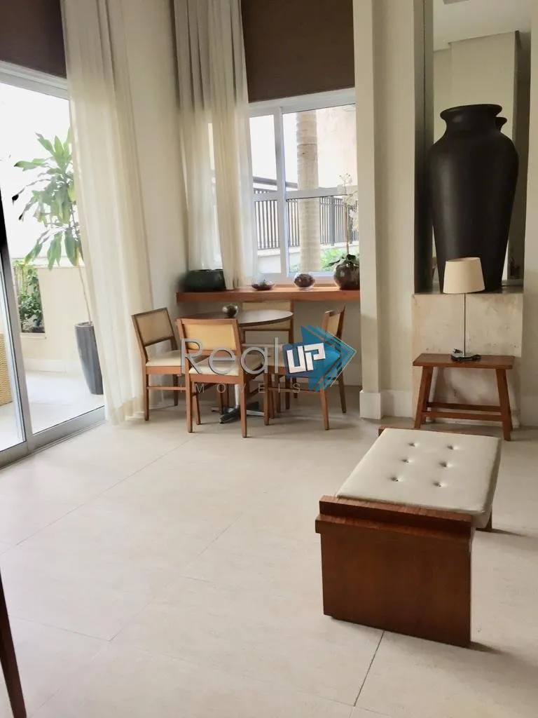 Furnished apartment with 2 bedrooms and 2 bathrooms and 1 parking — photo 50