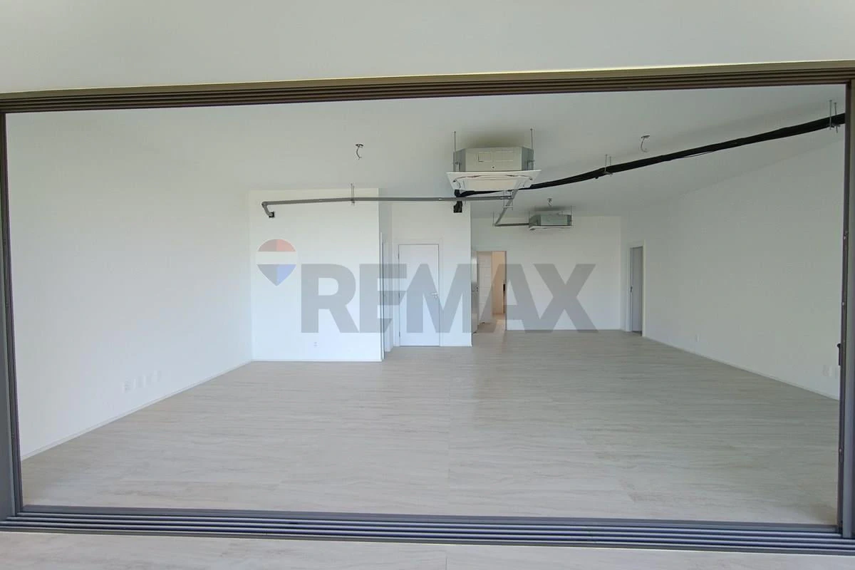 Apartamento 216 m² com 4 suítes e 4 vagas — photo 2