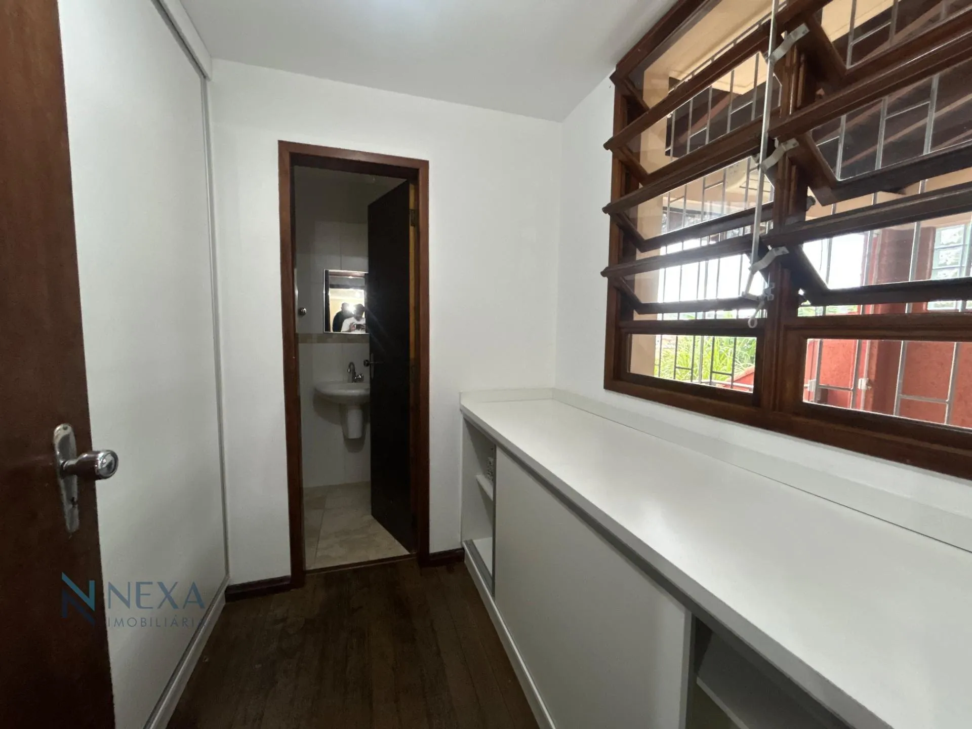 House with 5 bedrooms and 499 m², 2 en-suites — photo 60