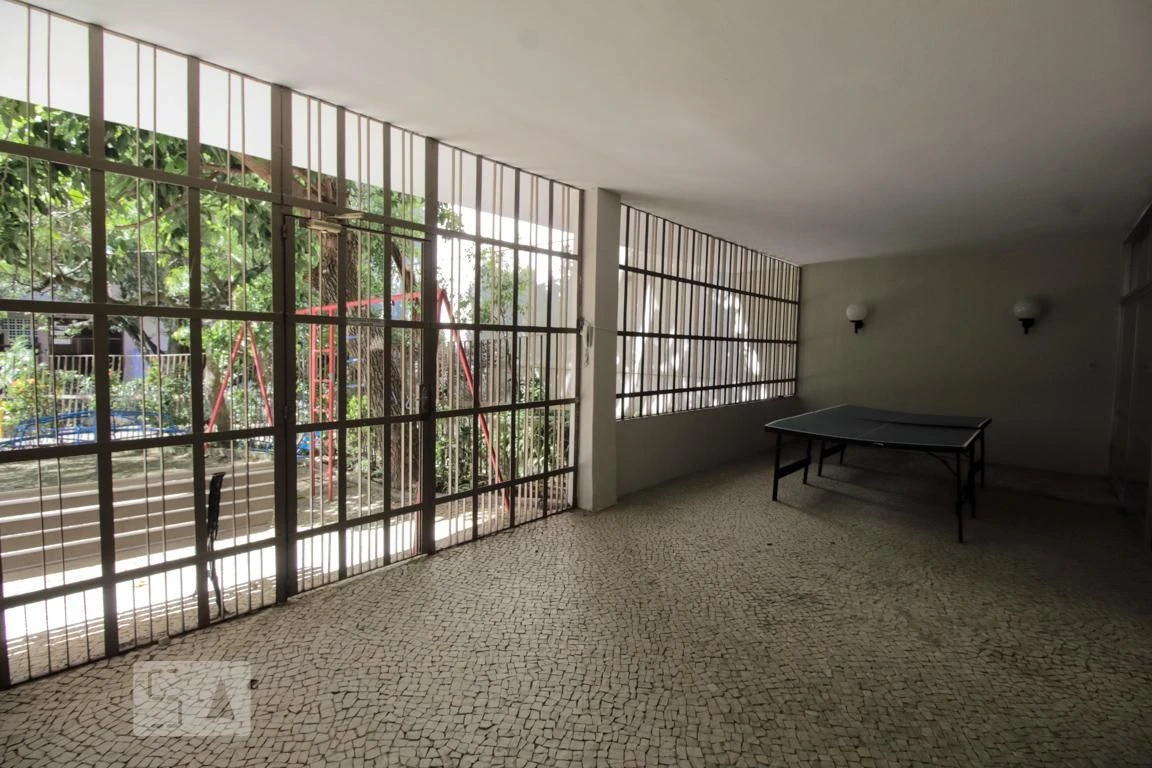 Furnished 4-bedroom apartment with 3 bathrooms — photo 27