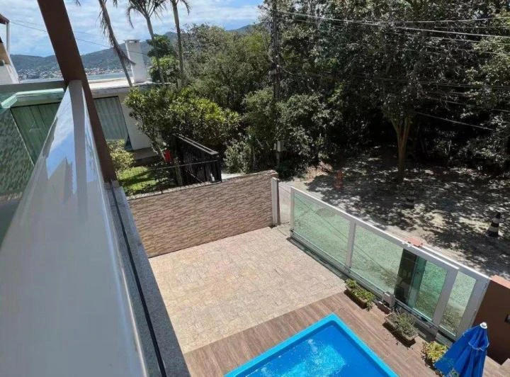 Furnished 146 m² house with 2 bedrooms and 2 parking — photo 6