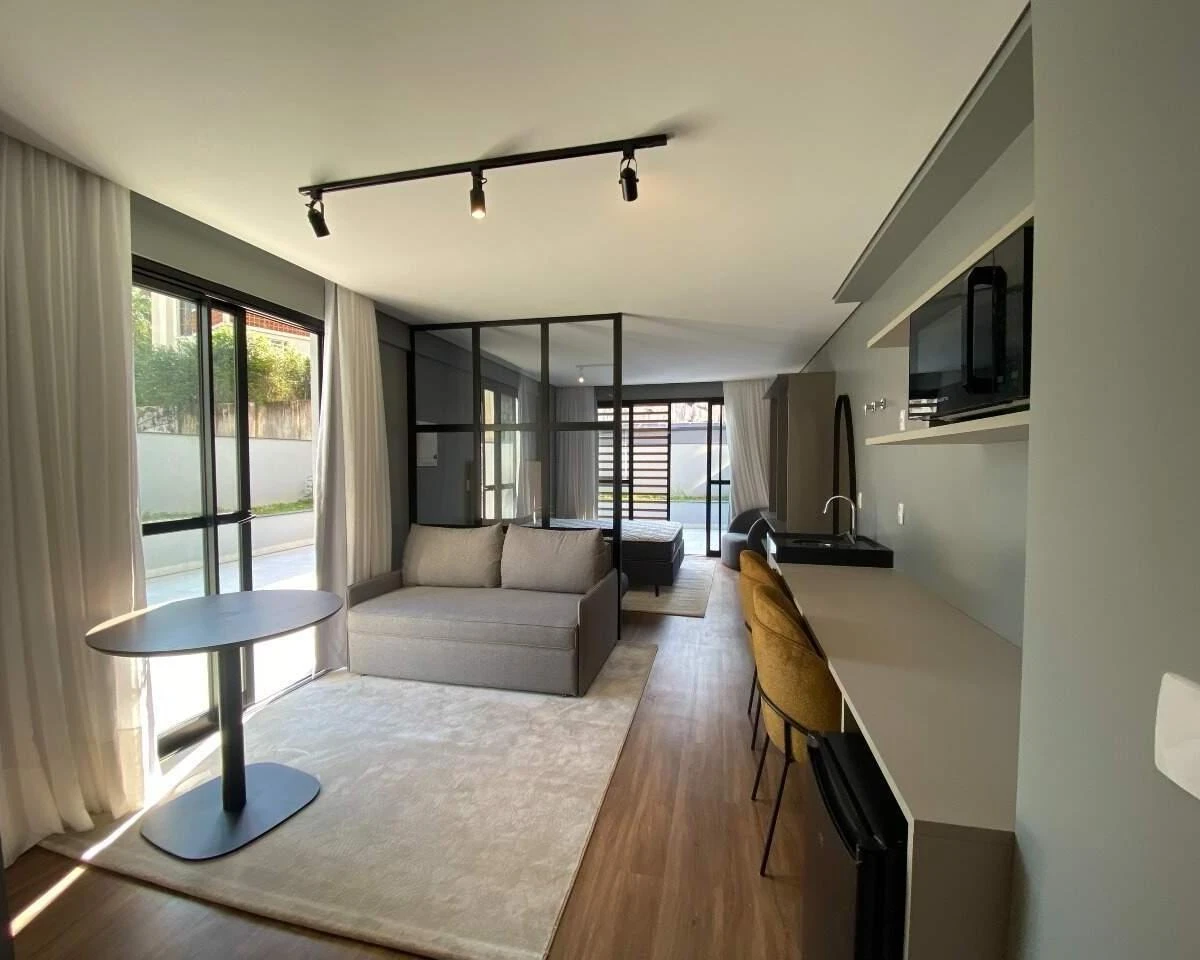 Furnished 75 m² apartment with 1 bedroom and office