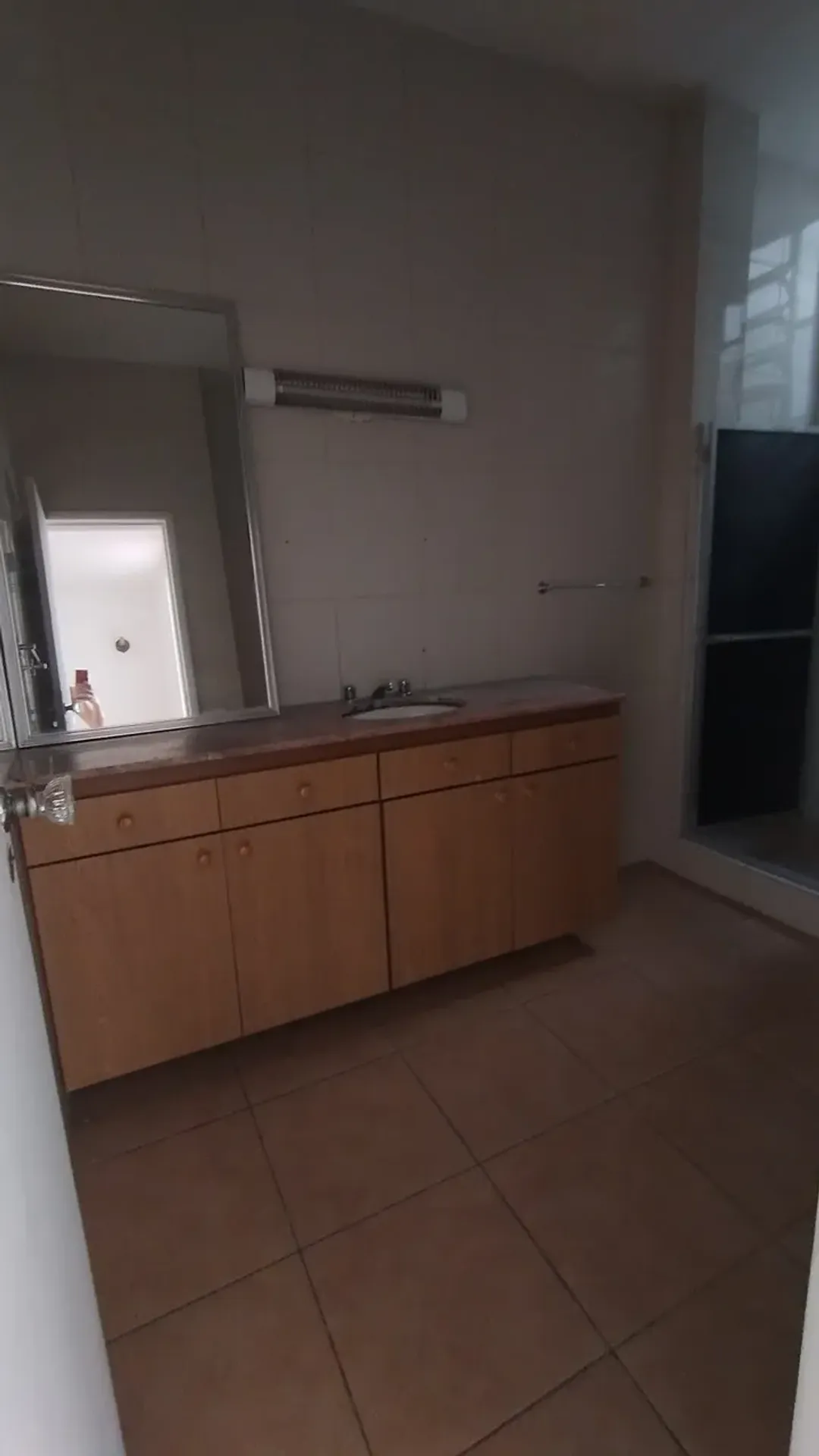 House with 7 bedrooms and 5 bathrooms with balcony BBQ — photo 30
