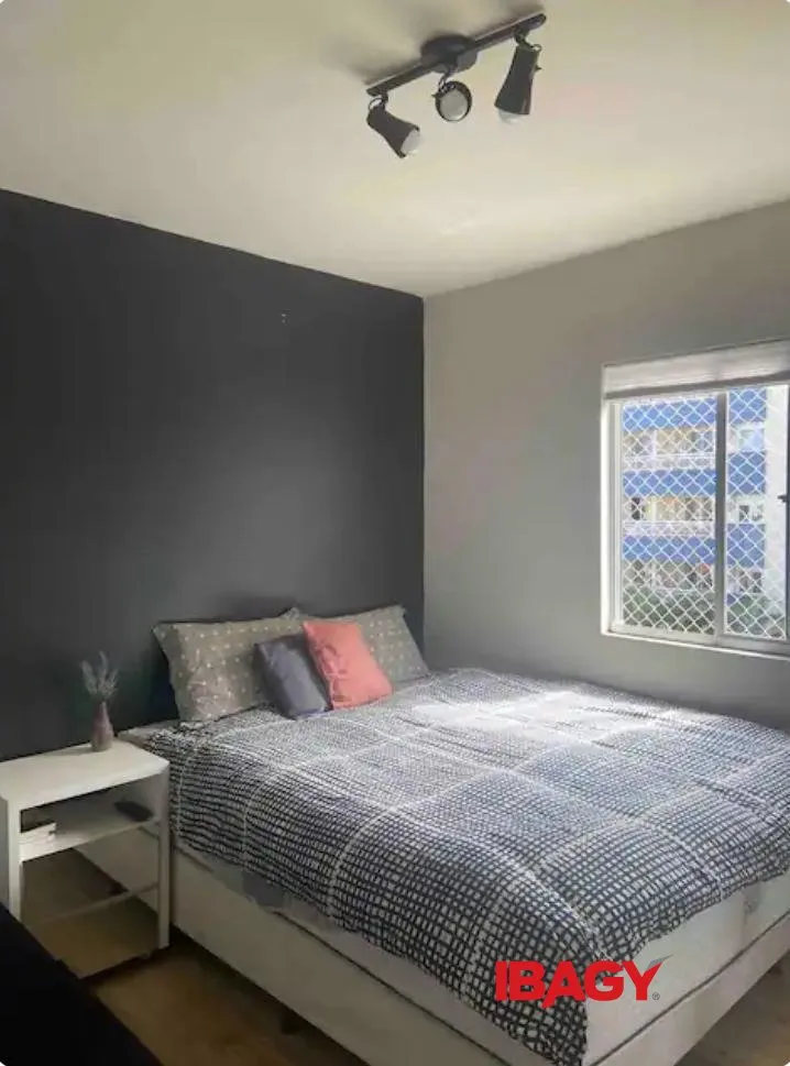 Furnished 100 m² apartment with 3 bedrooms and parking — photo 11