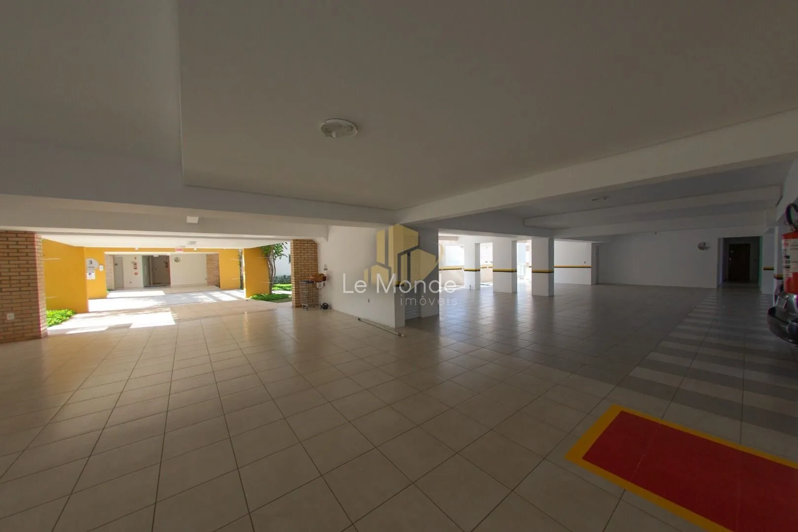 Apartamento amueblado con 4 dormitorios y 382 m² — photo 40
