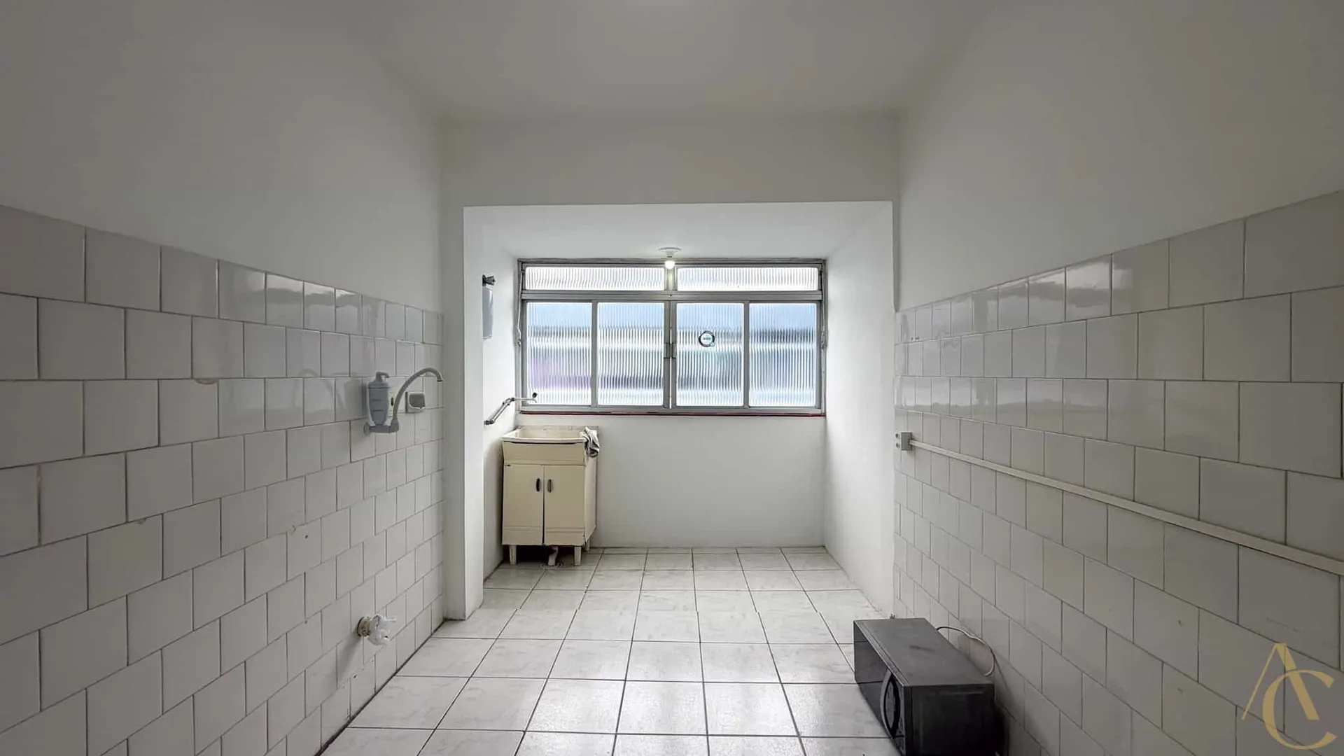 Apartment with 2 bedrooms and a separate kitchen — photo 2