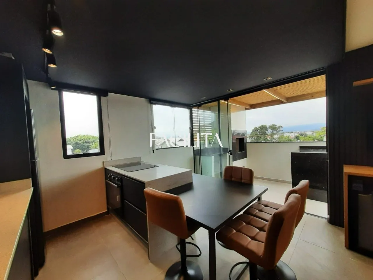 Меблированная мансарда 30 м² с 1 спальней — photo 25