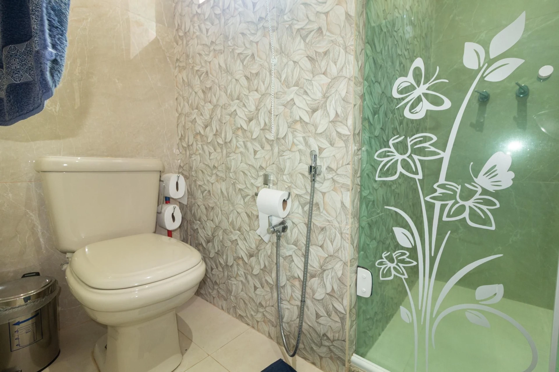 Casa mobiliada com 3 quartos e 4 banheiros — photo 27