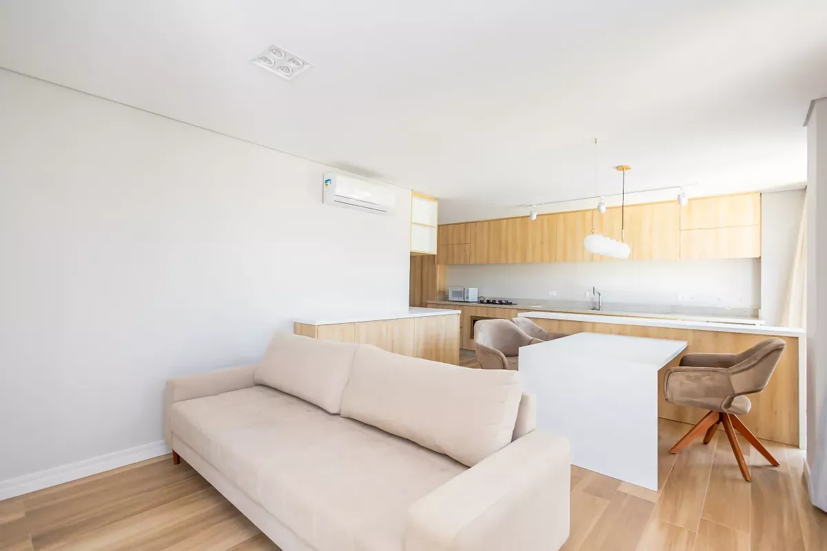 One-bedroom apartment with floor-to-ceiling windows — photo 6