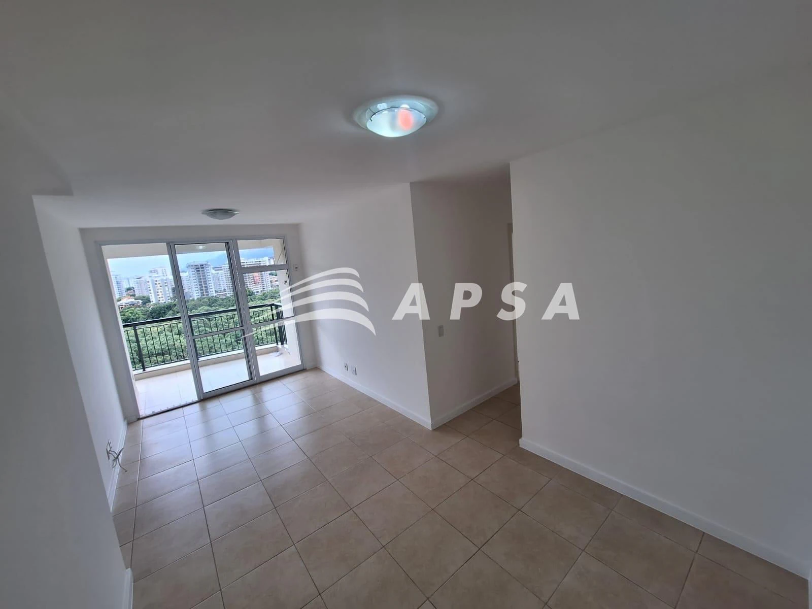 Apartment, 70 m², with a glass-enclosed balcony — photo 26
