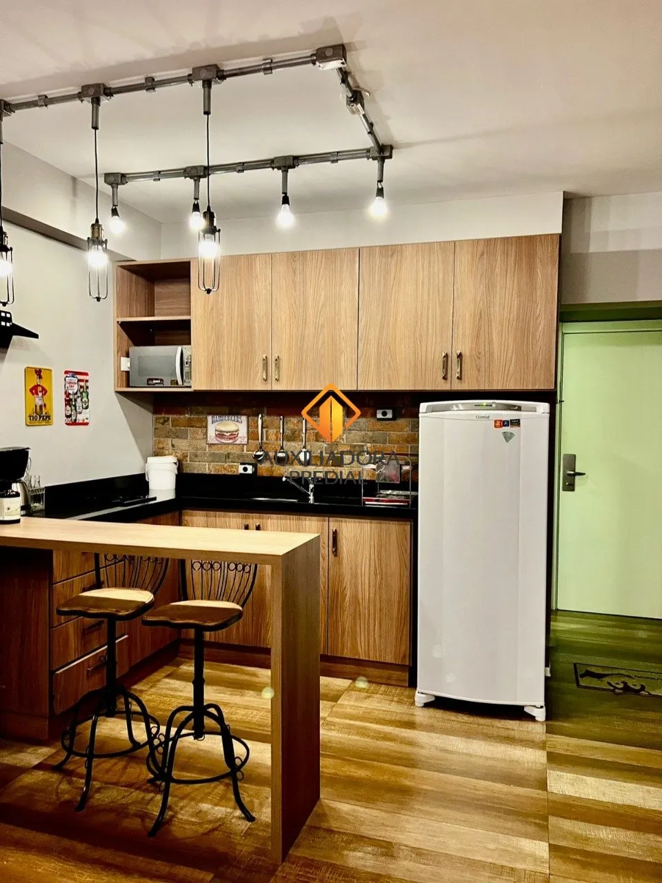 Furnished studio with 1 bedroom, 60 m² and open kitchen — photo 7