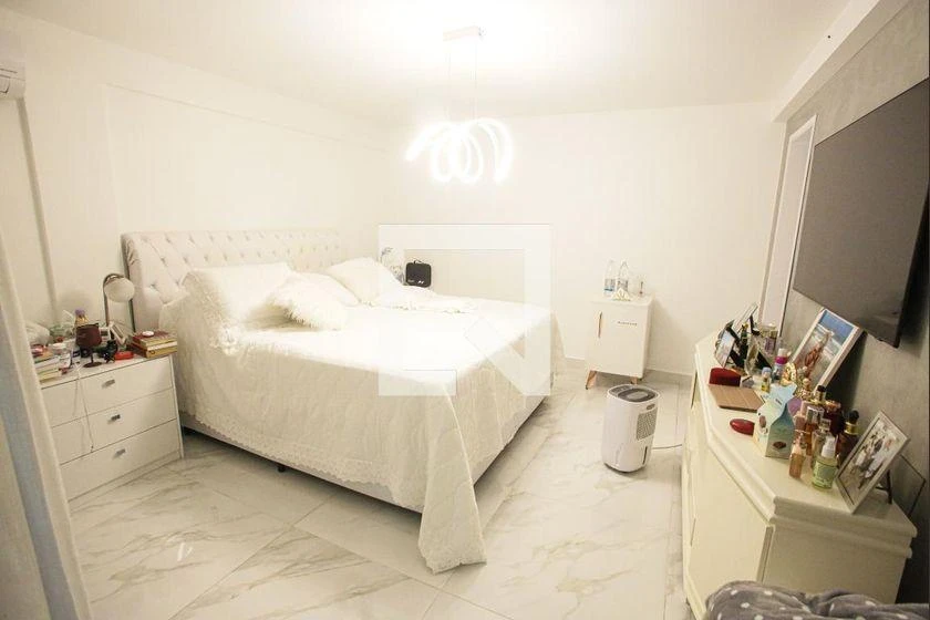Furnished house with 4 bedrooms and 167 m² — photo 5