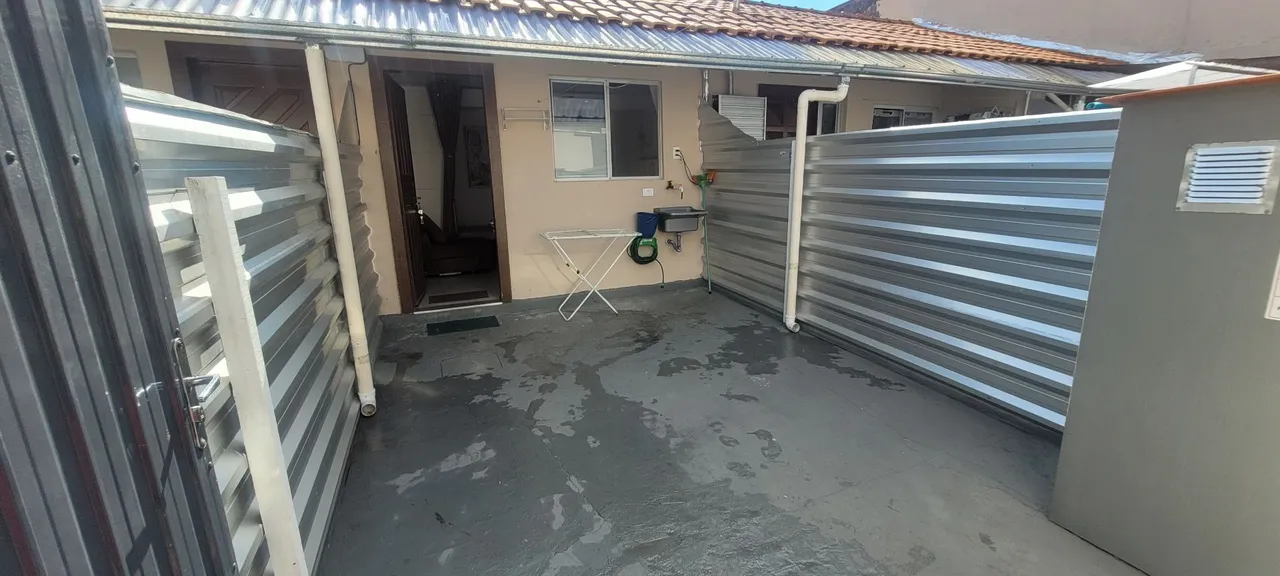 Furnished one-bedroom, 39 m² house in Curitiba — photo 12