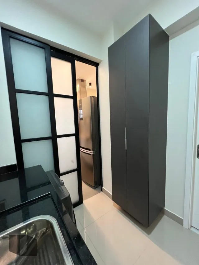 Furnished apartment with 3 bedrooms and 3 bathrooms — photo 30