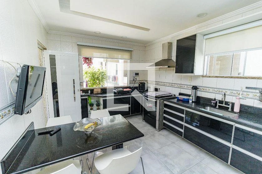 Casa mobiliada, 406 m², com banheira — photo 4