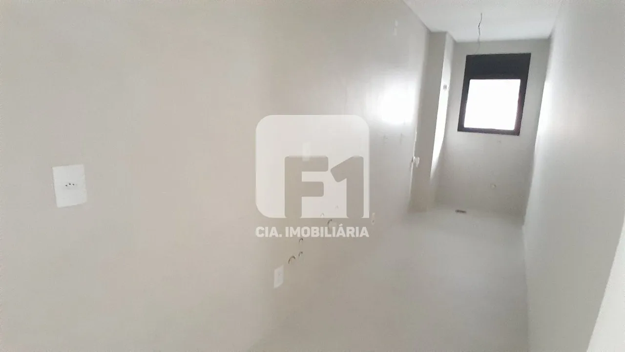 Furnished apartment with 2 en-suite bedrooms — photo 21