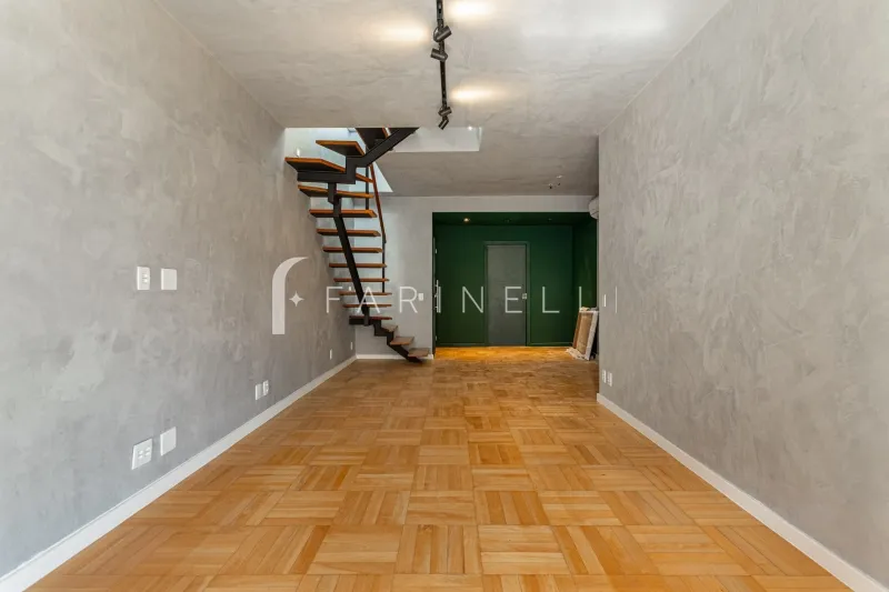 Duplex apartment with 2 bedrooms and grill on balcony — photo 9
