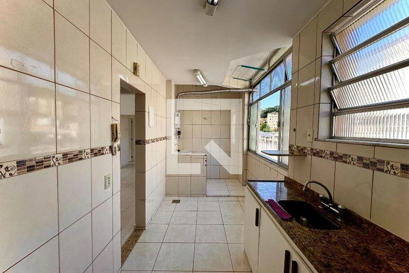 Дерев'яна підлога або ламінат та 2 спальні: квартира 71 м² — photo 12