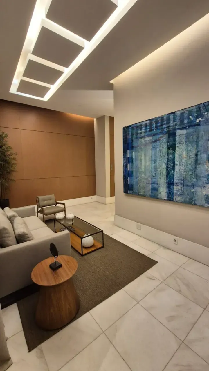 Apartment with 3 bedrooms and modern open-plan kitchen — photo 13