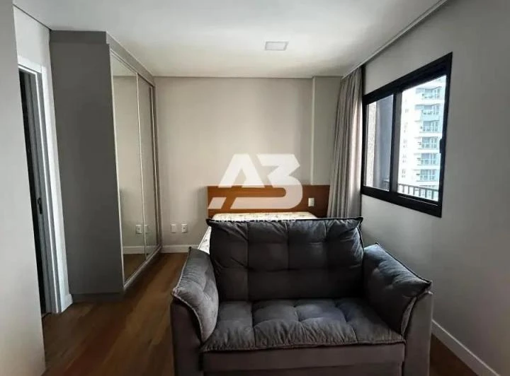 Apartamento mobiliado de 1 quarto com cozinha integrada — photo 7