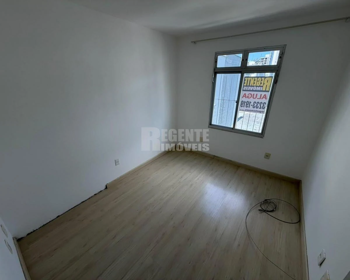 Apartment, 65 m², with wood or laminate floors — photo 8