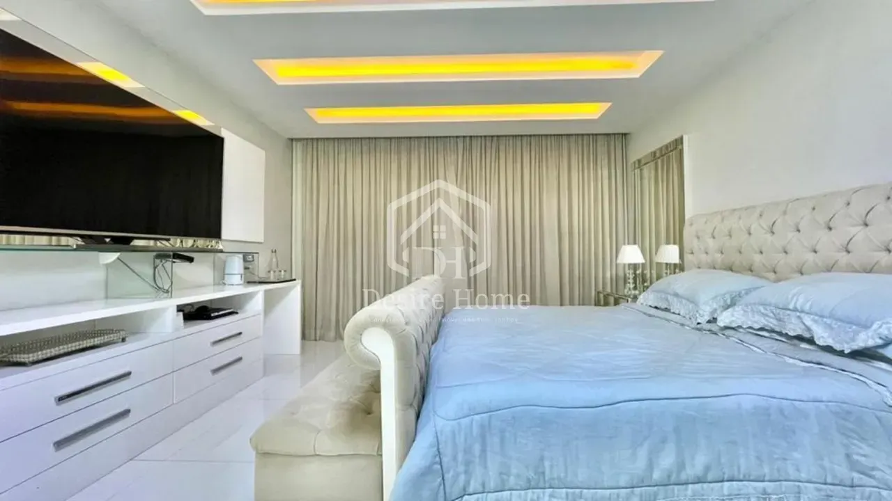 House with 5 bedrooms, 5 bathrooms and 2 parking spots — photo 4