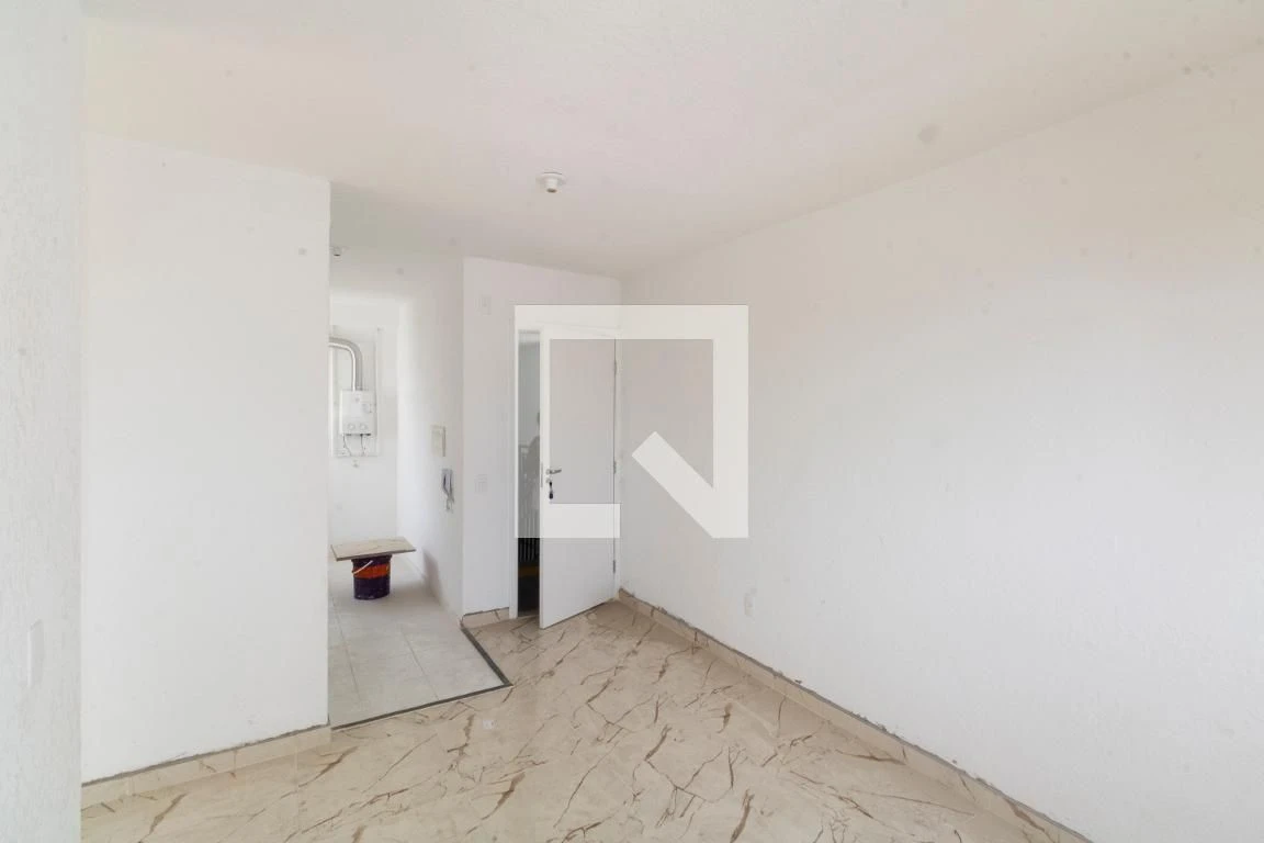Apartamento com 2 quartos e área de serviço com tanque — photo 36
