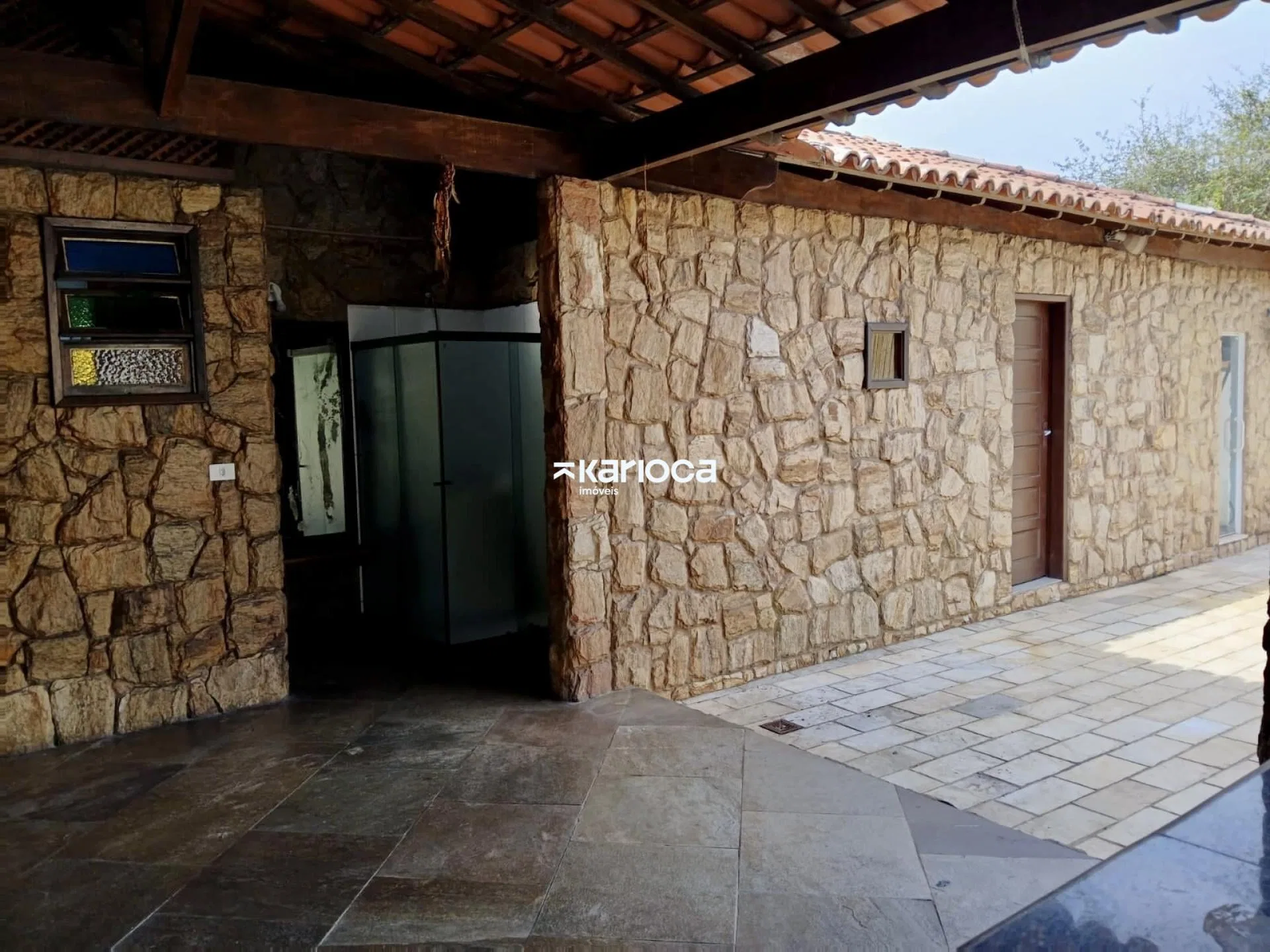 House with 4 bedrooms and private garden BBQ area — photo 19