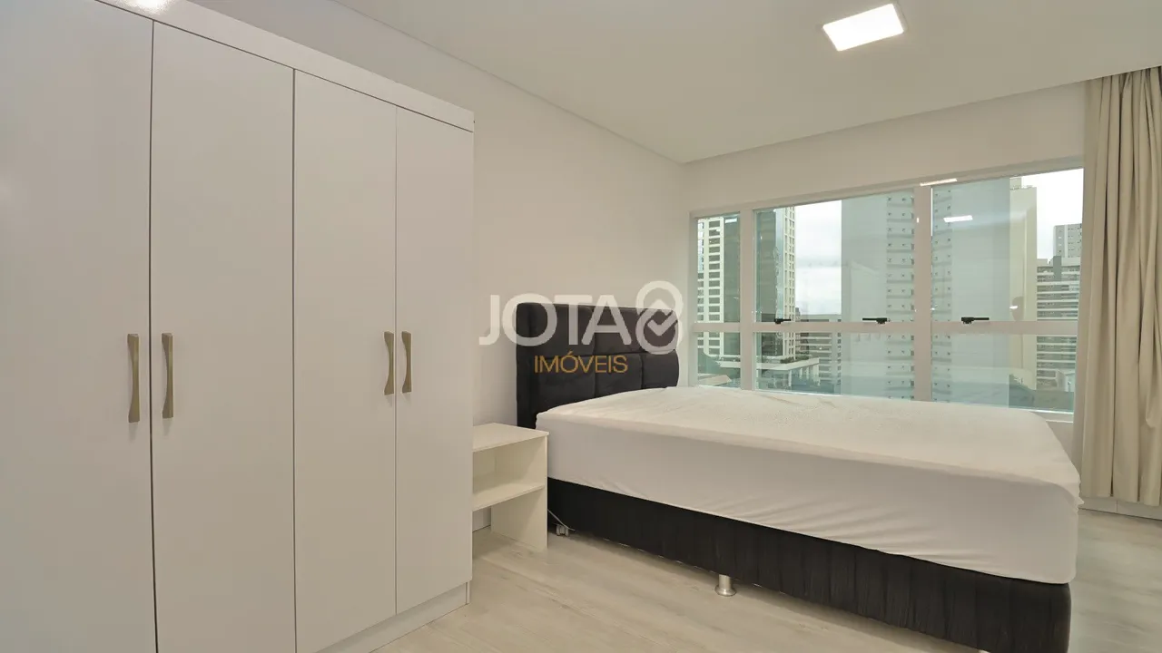 1-bedroom apartment with 66 m² and a balcony — photo 13