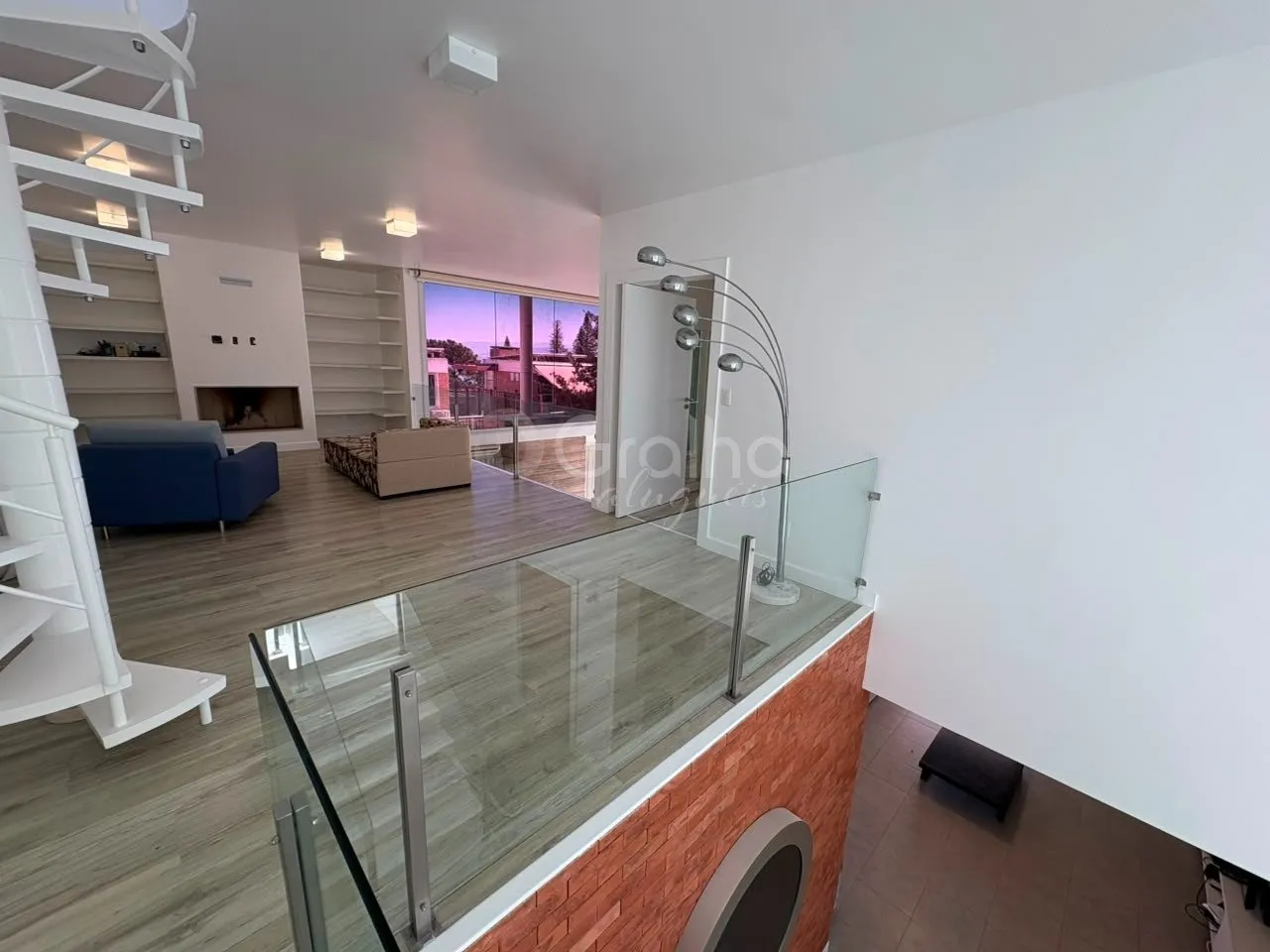 Мебльований будинок 868 м² з 3 люксами та 9 місцями — photo 37