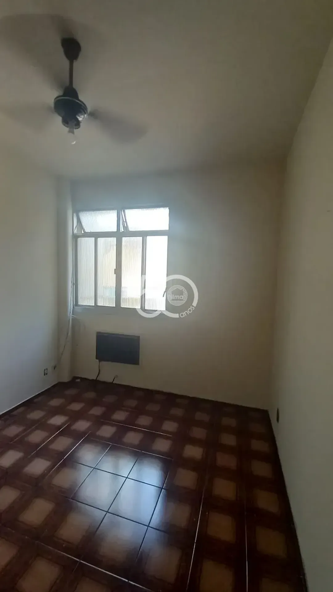 Apartamento de 3 quartos em condomínio com piscina — photo 32