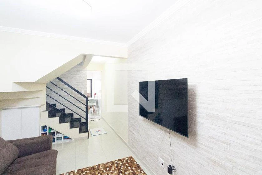 80 m² house with a washing machine and a home office — photo 12