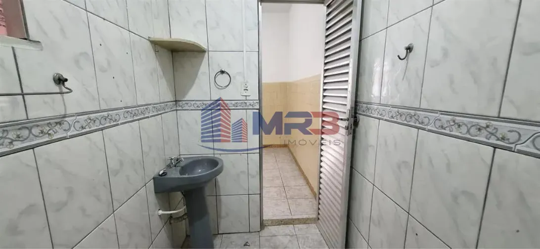 One-bedroom house with a garden in Rio de Janeiro — photo 11