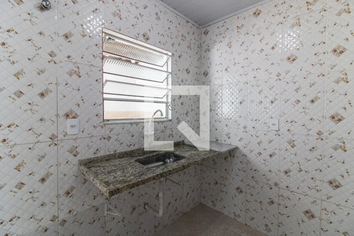 Unfurnished house with 1 bedroom and 1 bathroom — photo 8