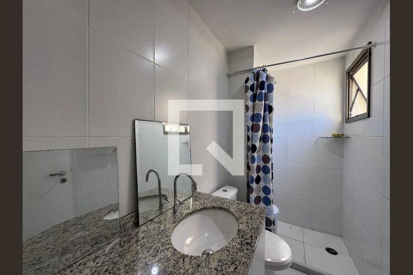 Rental apartment with 3 bedrooms and 211 m² — photo 44