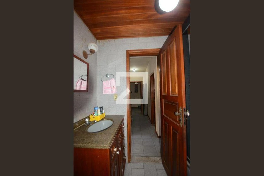 4-bedroom apartment with a home office — photo 2