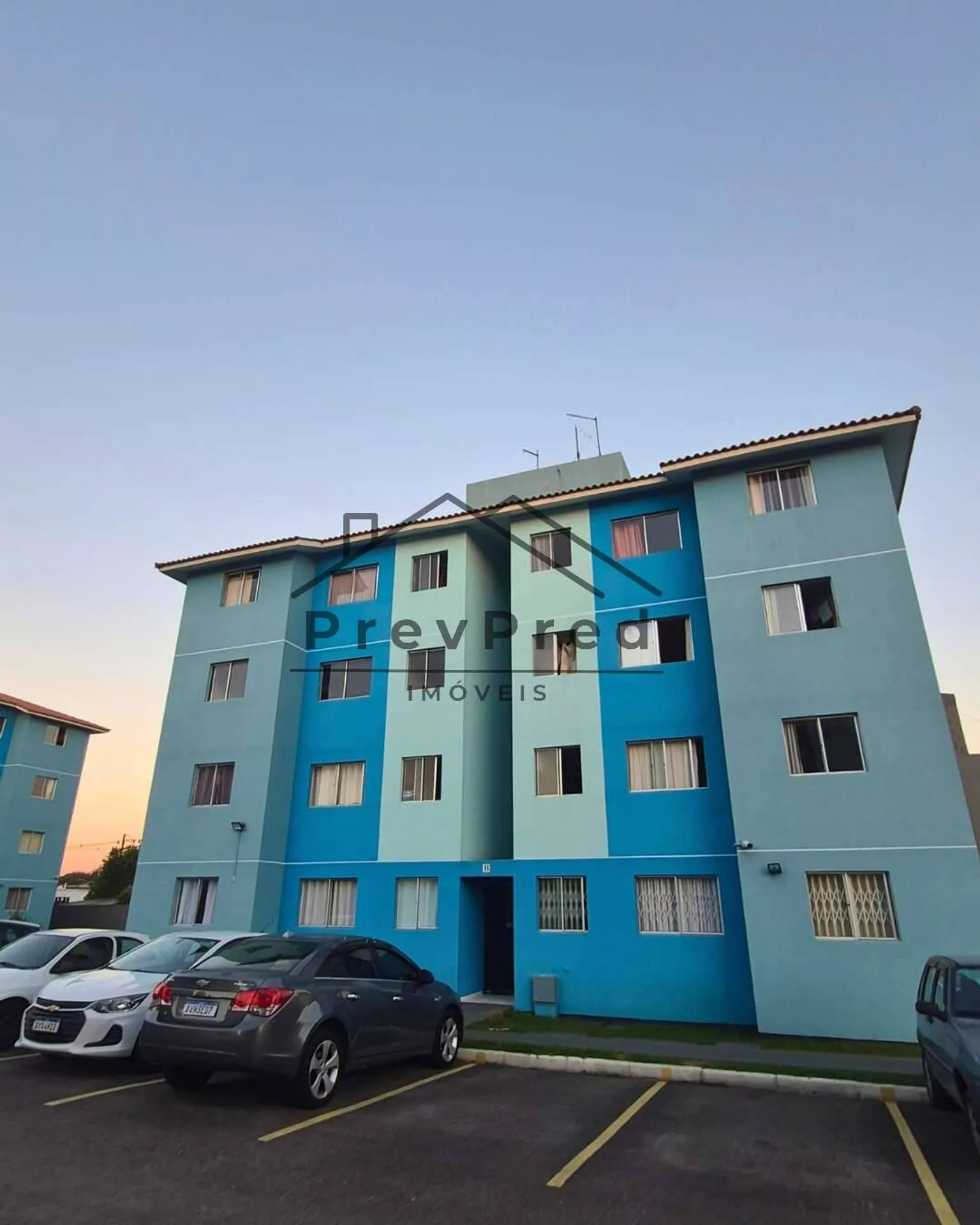 2-bedroom apartment with a washing machine in Curitiba — photo 9
