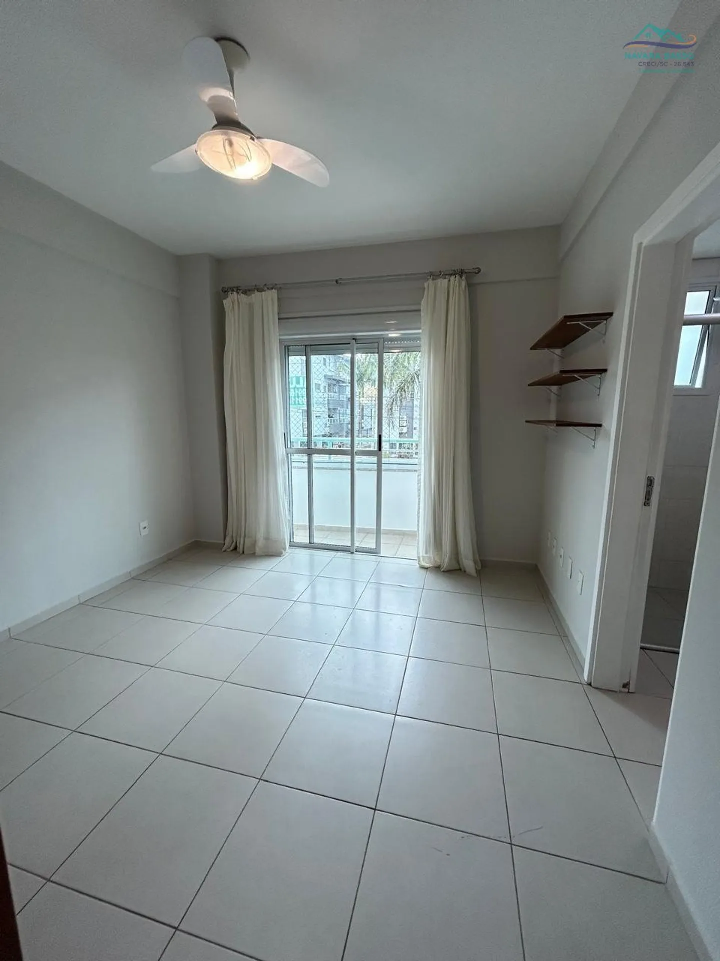 Apartment, 138 m², with a glass-enclosed balcony — photo 2