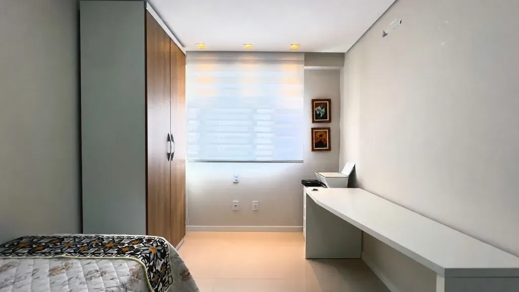 Apartamento no 4º andar com varanda envidraçada — photo 16