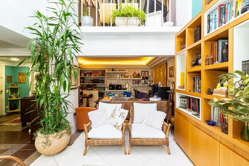 House with 4 bedrooms and a private garden, 4 parking